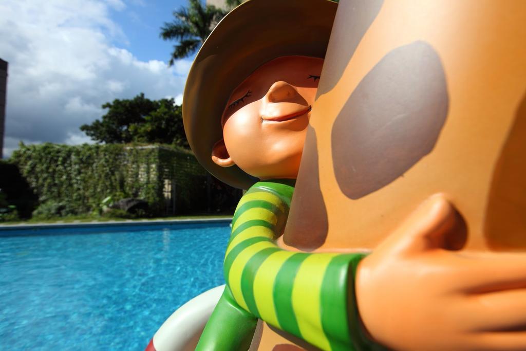 Chateau De Chine Hotel Hualien Exterior foto The character of Little Nemo